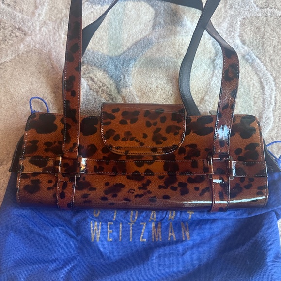 Stuart Weitzman Leopard Print Patent Leather Shoulder Bag - Picture 2 of 4